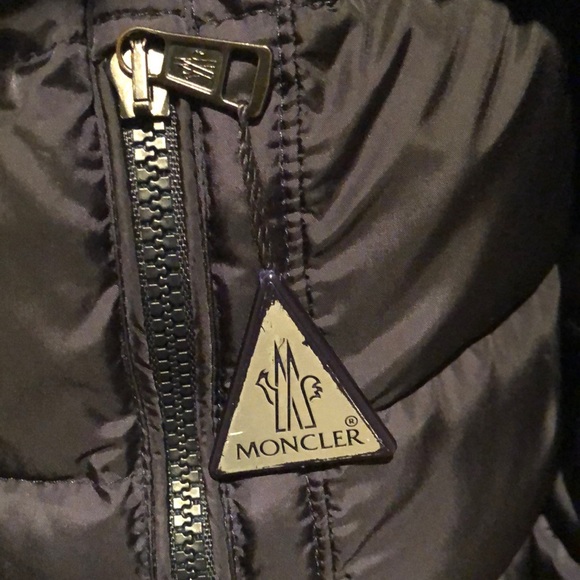 Moncler Navy Blue Winter Kids Jacket. - Picture 5 of 8